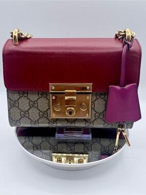 Gucci Padlock GG Supreme full set Shoulder Bag-Certified